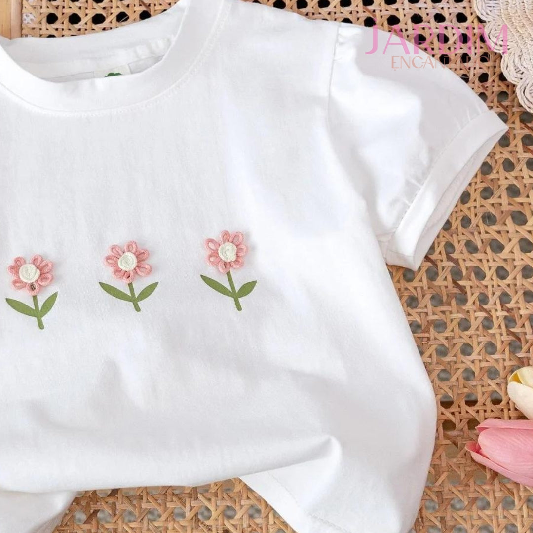 Blusa feminina infantil Blusa infantil estampa flores Blusa menina algodão poliéster Blusa floral infantil Roupa feminina infantil Blusa floral algodão poliéster Blusa estampa flores meninas Blusa de flores para meninas Blusa infantil confortável Blusa casual infantil