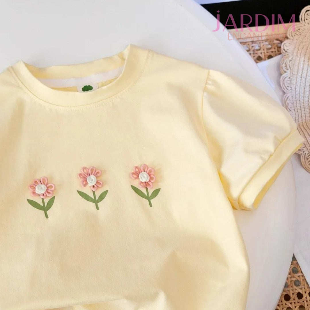 Blusa feminina infantil Blusa infantil estampa flores Blusa menina algodão poliéster Blusa floral infantil Roupa feminina infantil Blusa floral algodão poliéster Blusa estampa flores meninas Blusa de flores para meninas Blusa infantil confortável Blusa casual infantil