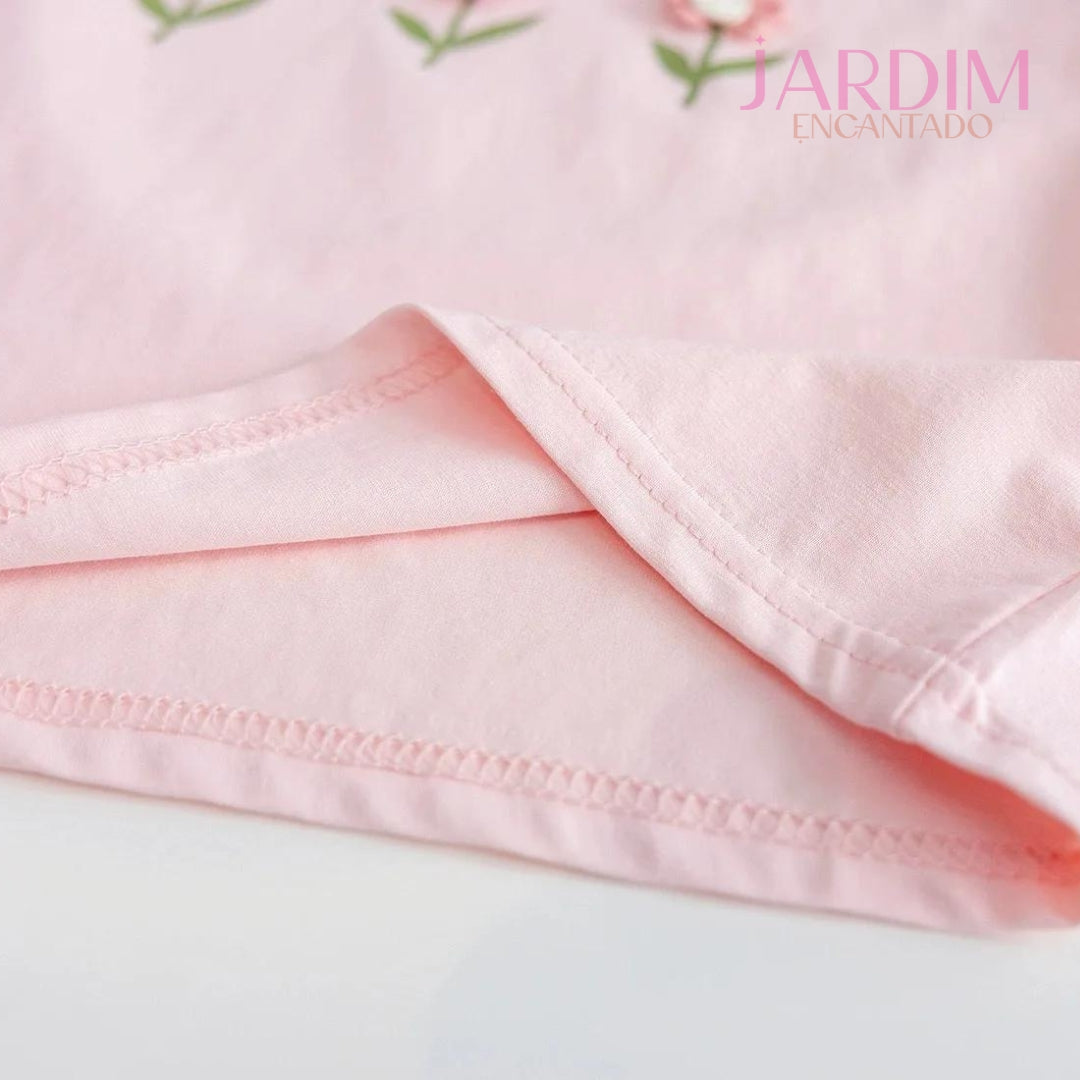 Blusa feminina infantil Blusa infantil estampa flores Blusa menina algodão poliéster Blusa floral infantil Roupa feminina infantil Blusa floral algodão poliéster Blusa estampa flores meninas Blusa de flores para meninas Blusa infantil confortável Blusa casual infantil