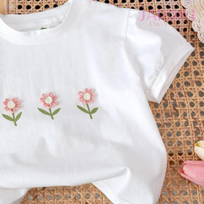 Blusa feminina infantil Blusa infantil estampa flores Blusa menina algodão poliéster Blusa floral infantil Roupa feminina infantil Blusa floral algodão poliéster Blusa estampa flores meninas Blusa de flores para meninas Blusa infantil confortável Blusa casual infantil